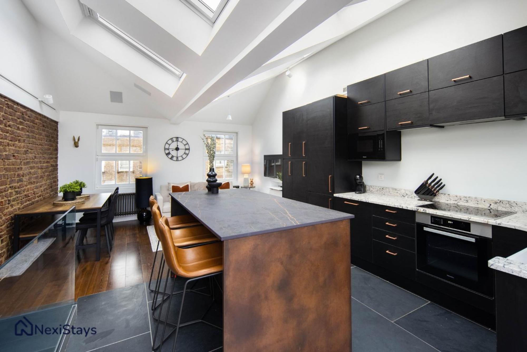 Апартаменти 1 Min Walk To Euston Station, Modern Townhouse Лондон Екстер'єр фото